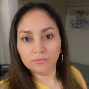 Meet your Posher, Elizabeth